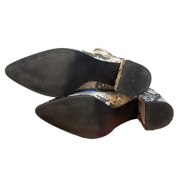 Madden girl, snake, skin boots, chunky heel, size 8M NWOB - Picture 5 of 7